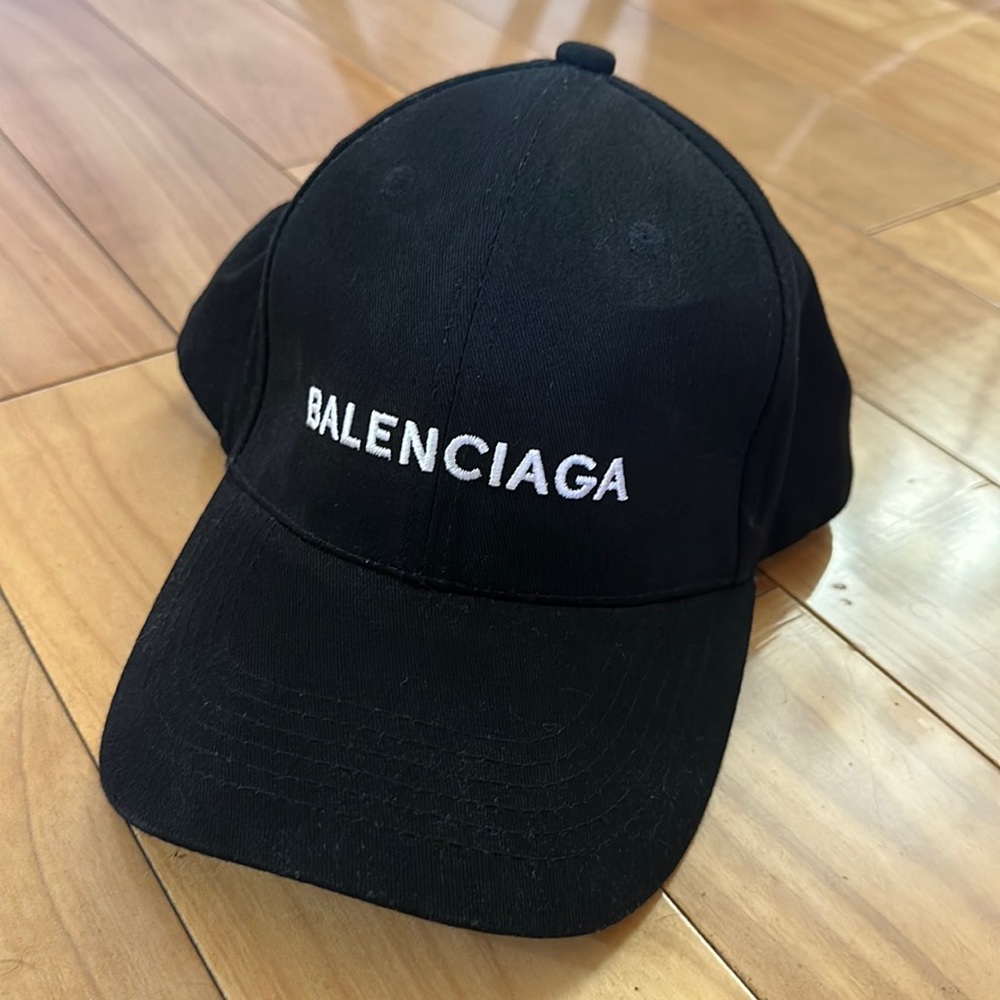 Balenciaga Dad Hat